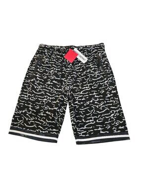 Retro Distrikt Men's Cloud White Black Terry Bermuda Shorts XL NWT